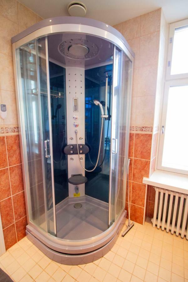 2ndhomes Stunning Floor With Sauna And Balcony Apartment